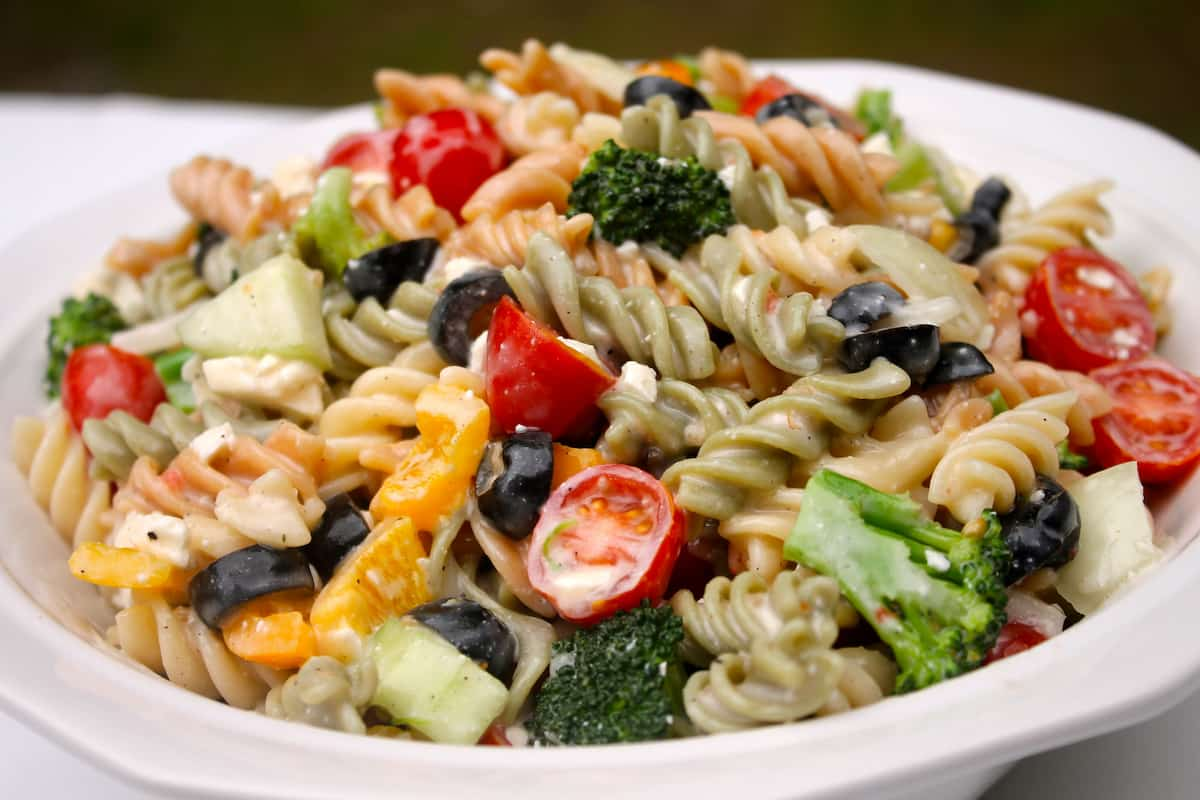 Pasta salad that all likes this food