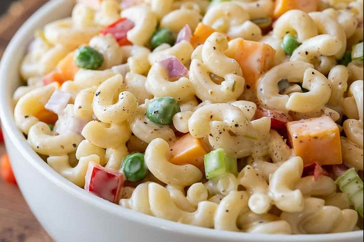 Macaroni salad easy to cook