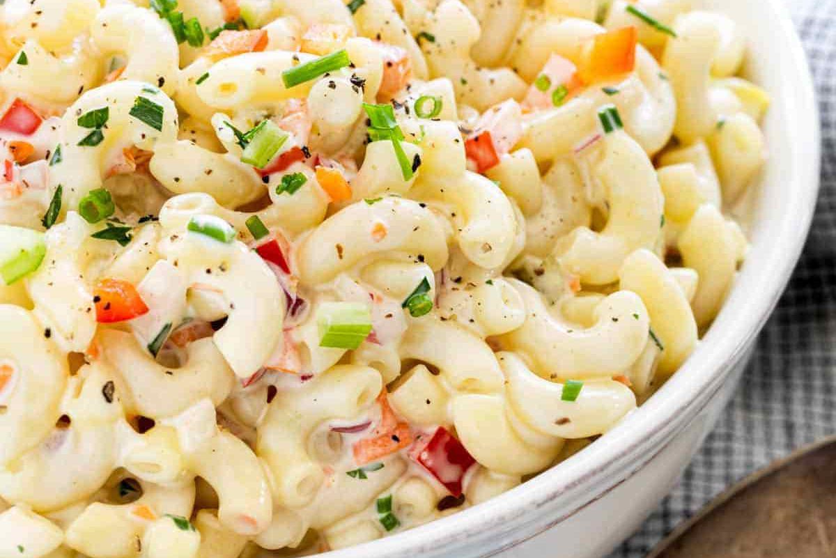 Macaroni salad easy to cook